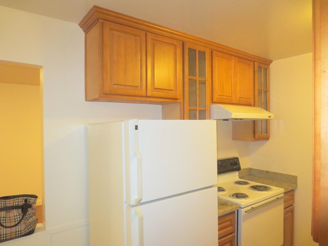 670 Azara Pl #2 - Photo 5 of 15