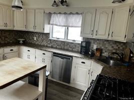 featured image of 305 Nevada St