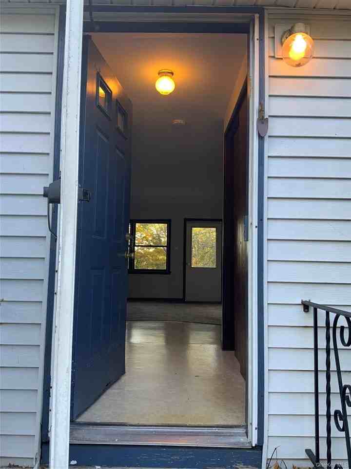 14 School St - Photo 4 of 37