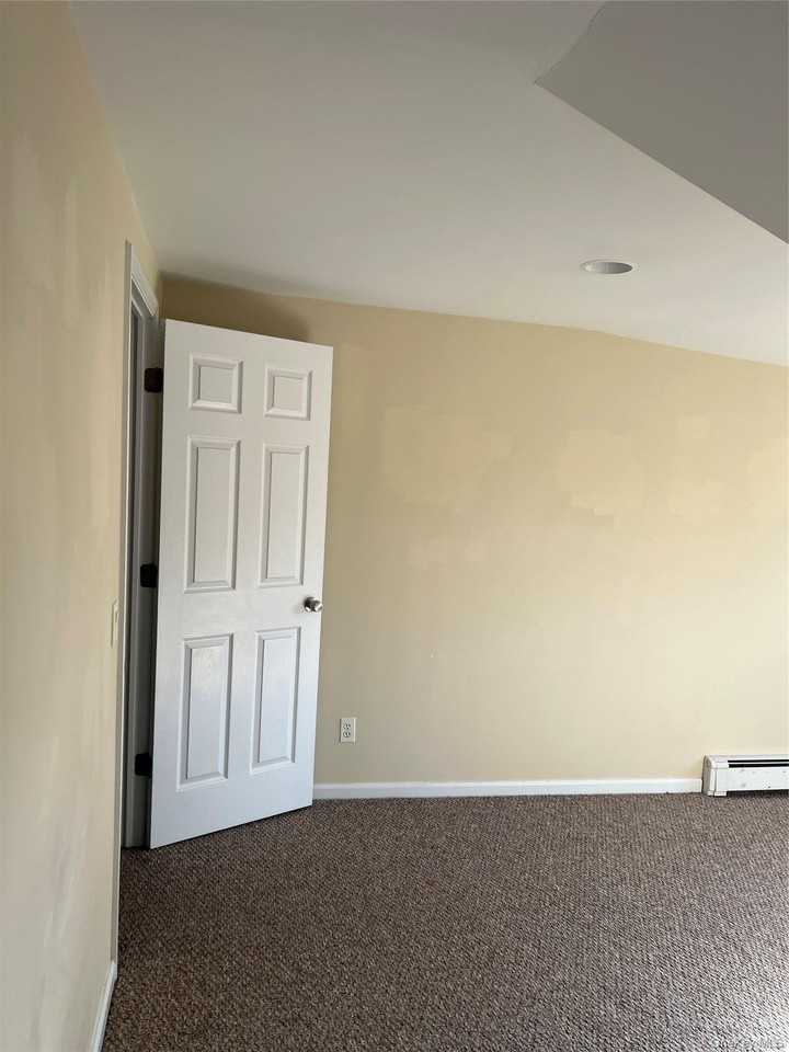 56 A & B Shore Road - Photo 3 of 14