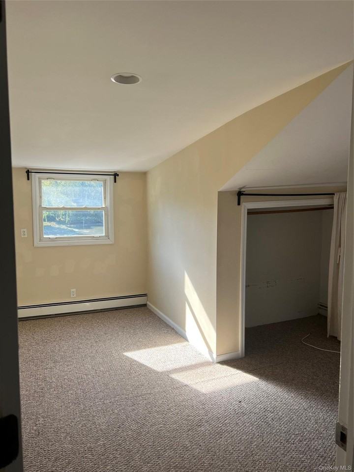 56 A & B Shore Road - Photo 4 of 14