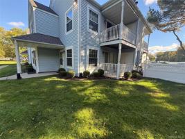 featured image of 378 Artist Lake Dr