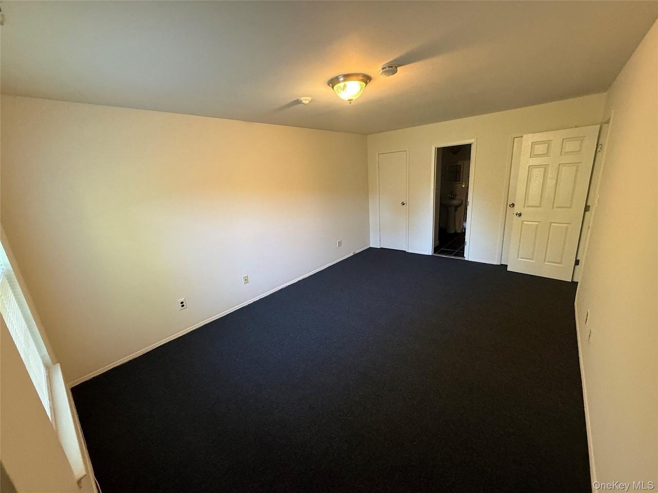378 Artist Lake Dr - Photo 6 of 7