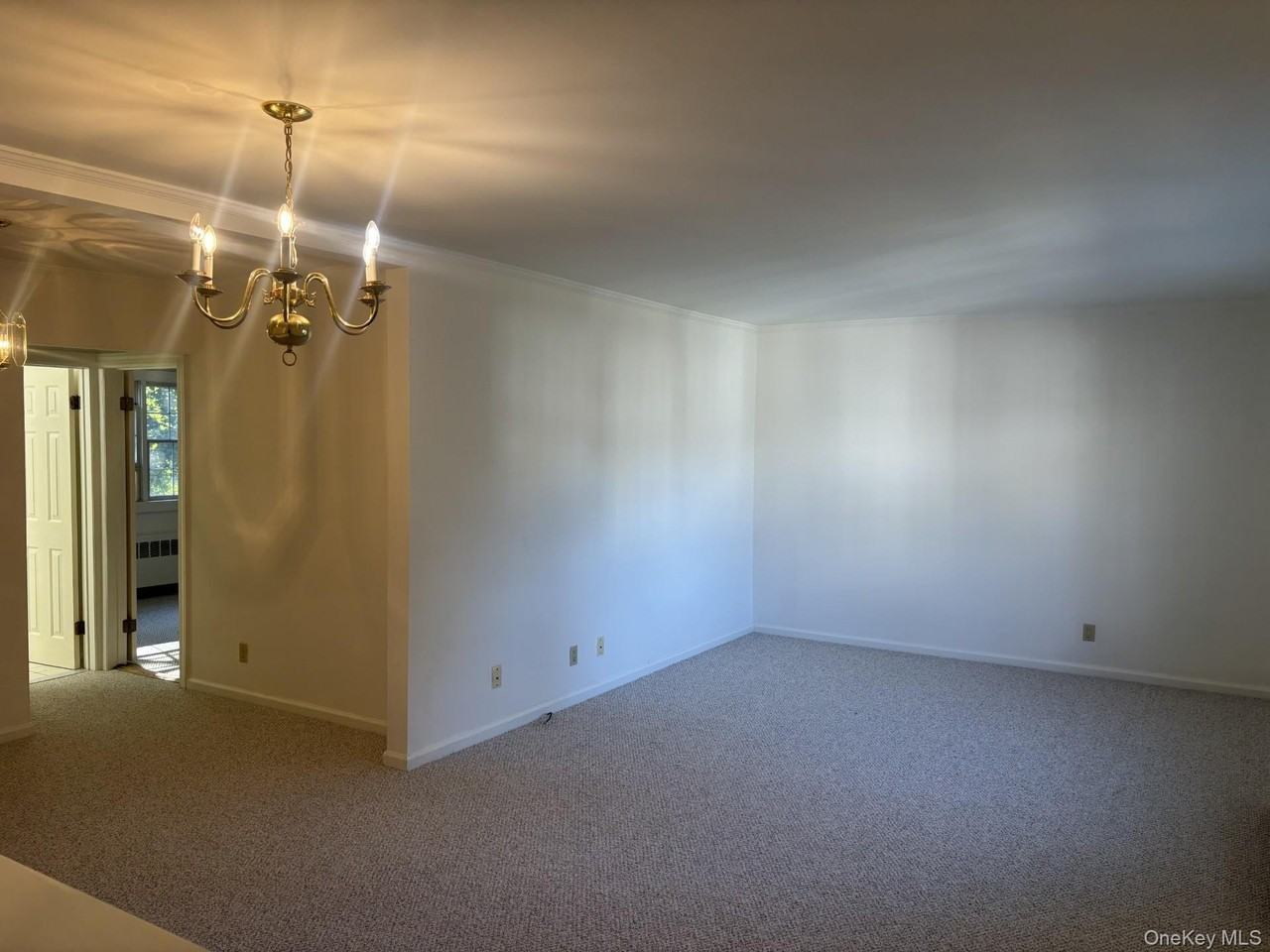 590 Bedford Rd #22 - Photo 6 of 14