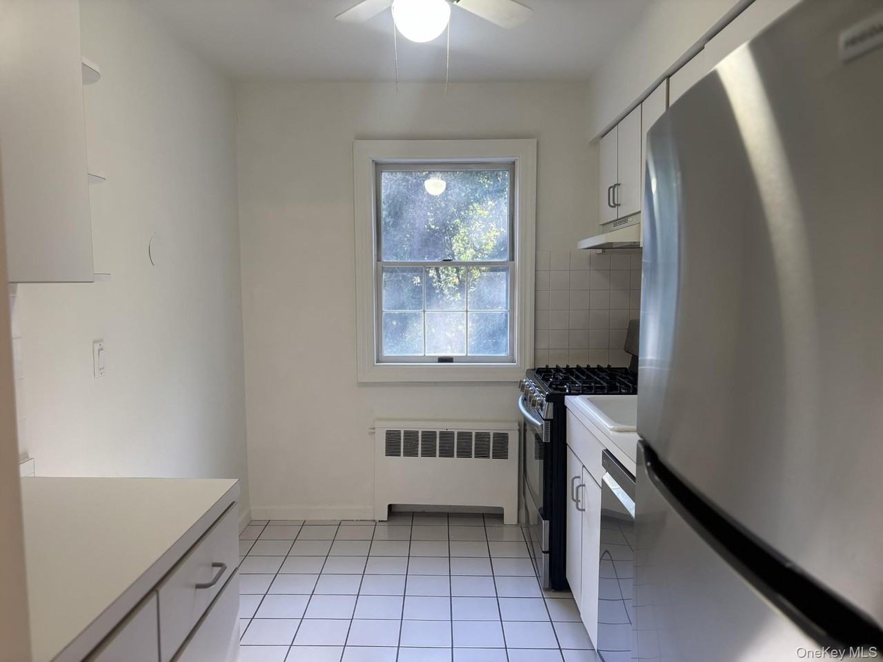 590 Bedford Rd #22 - Photo 7 of 14
