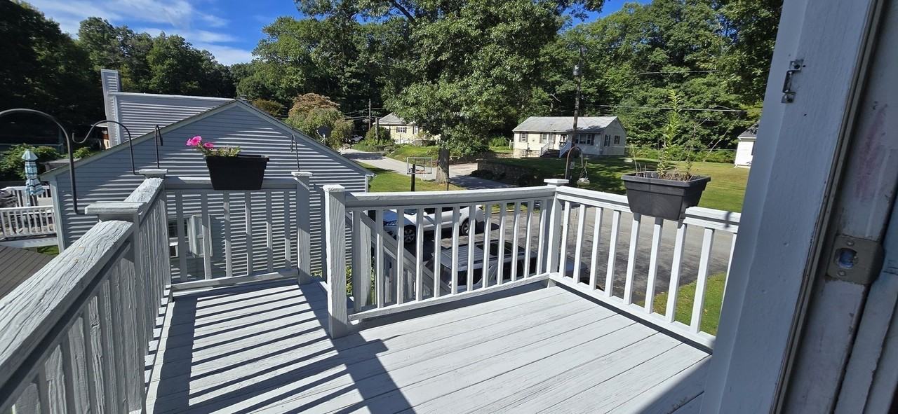51 New Boston Rd #2 - Photo 2 of 11