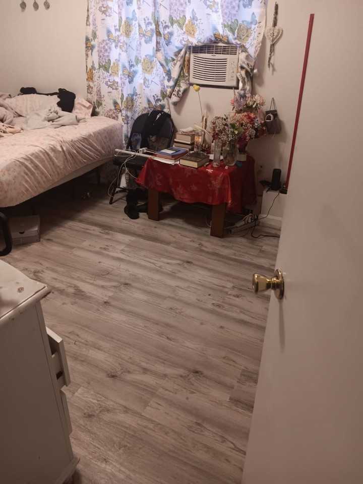 125 Lonsdale St #1 - Photo 4 of 9