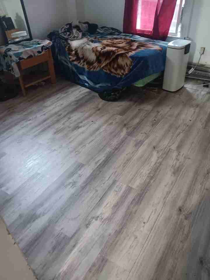125 Lonsdale St #1 - Photo 6 of 9