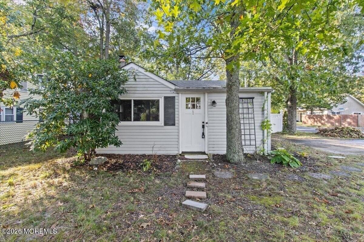 2 Central Ave - Photo 2 of 18