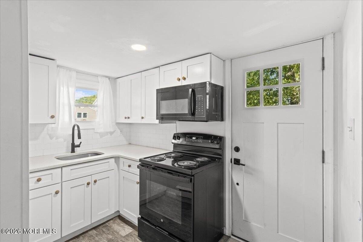 2 Central Ave - Photo 4 of 18