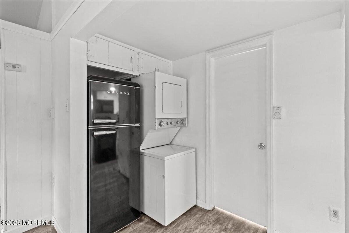 2 Central Ave - Photo 6 of 18