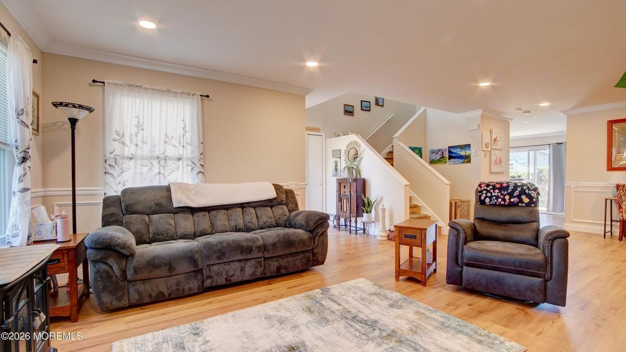 437 Belford Rd #437B - Photo 5 of 19