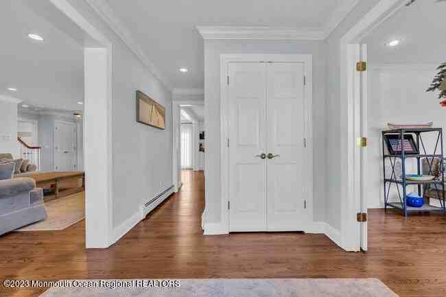 809 W Lake Dr - Photo 3 of 34