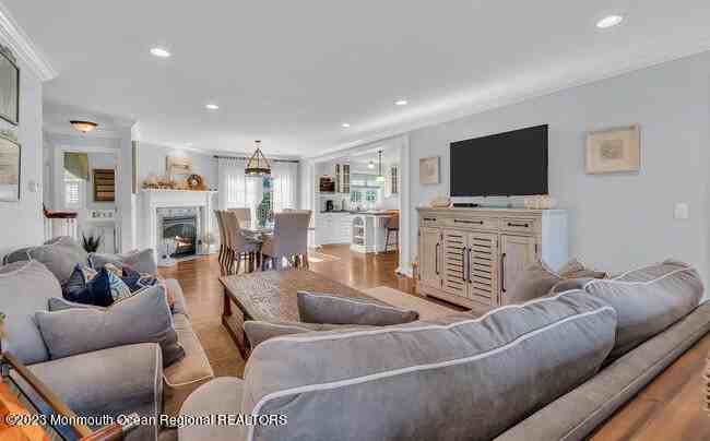 809 W Lake Dr - Photo 6 of 34