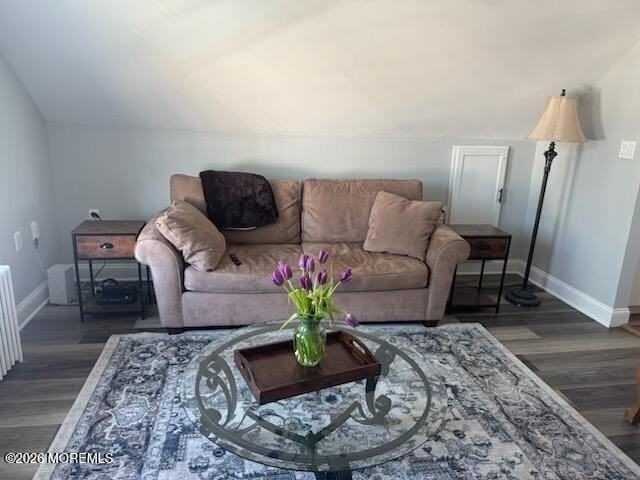 40 Waterman Ave - Photo 3 of 12