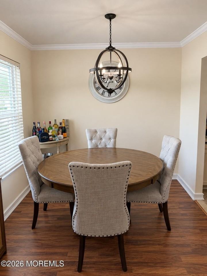 39 Almond Dr - Photo 5 of 12