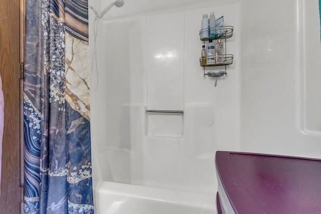 920 Autumn Ln - Photo 7 of 11
