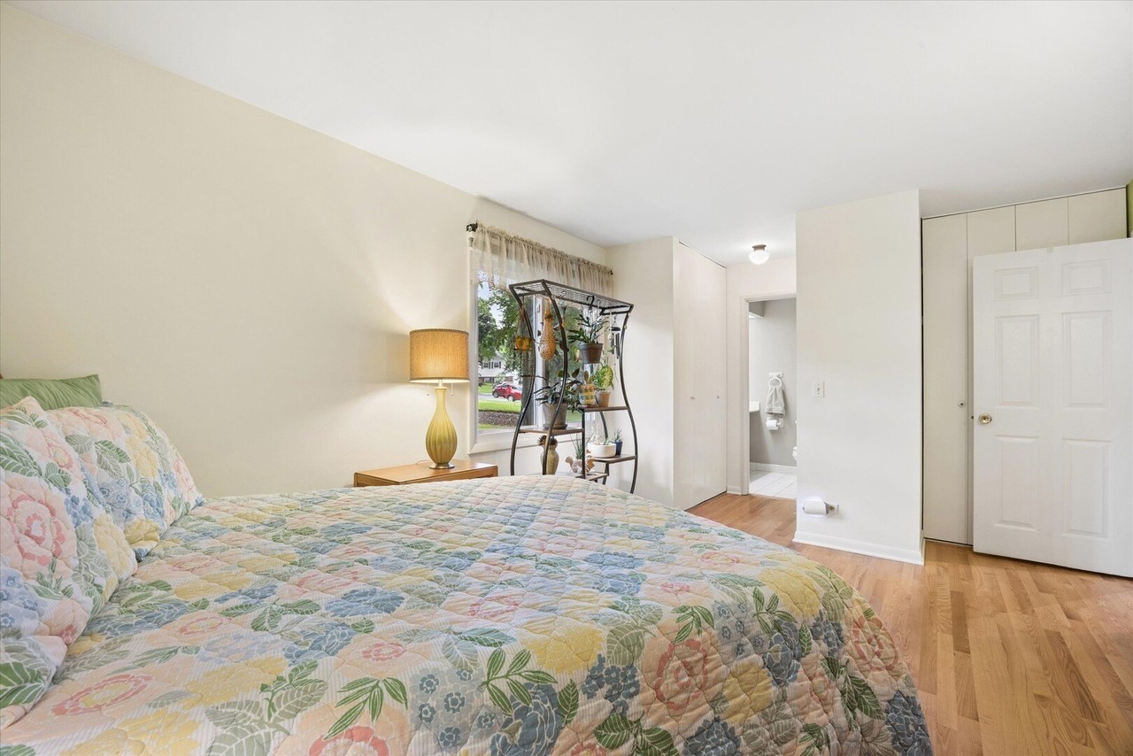 2720 Mitchell Dr #4 - Photo 5 of 15