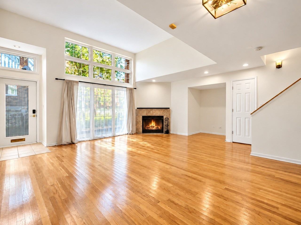 4934 S Cornell Ave #G - Photo 4 of 13