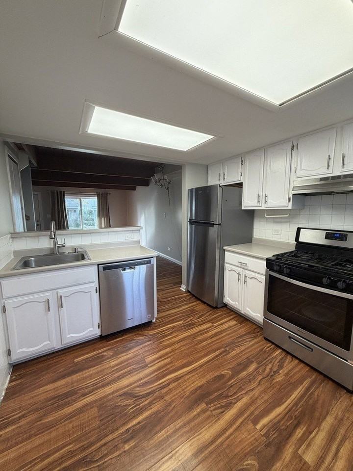 351 Meadow Green Ln #351 - Photo 5 of 13