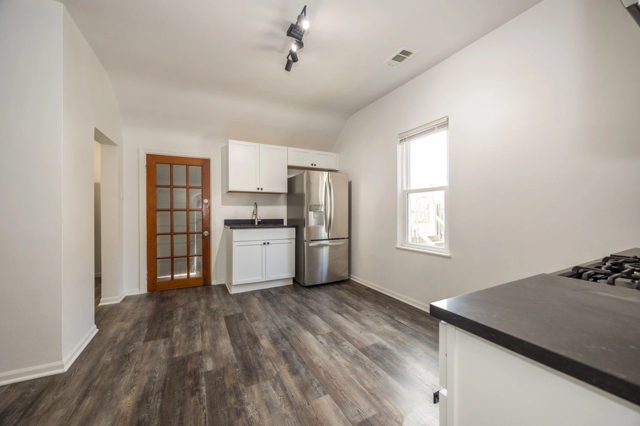 5234 S Homan Ave #2 - Photo 5 of 12