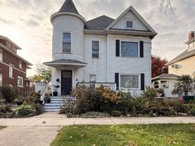 307 N Raynor Ave - Photo 1 of 1