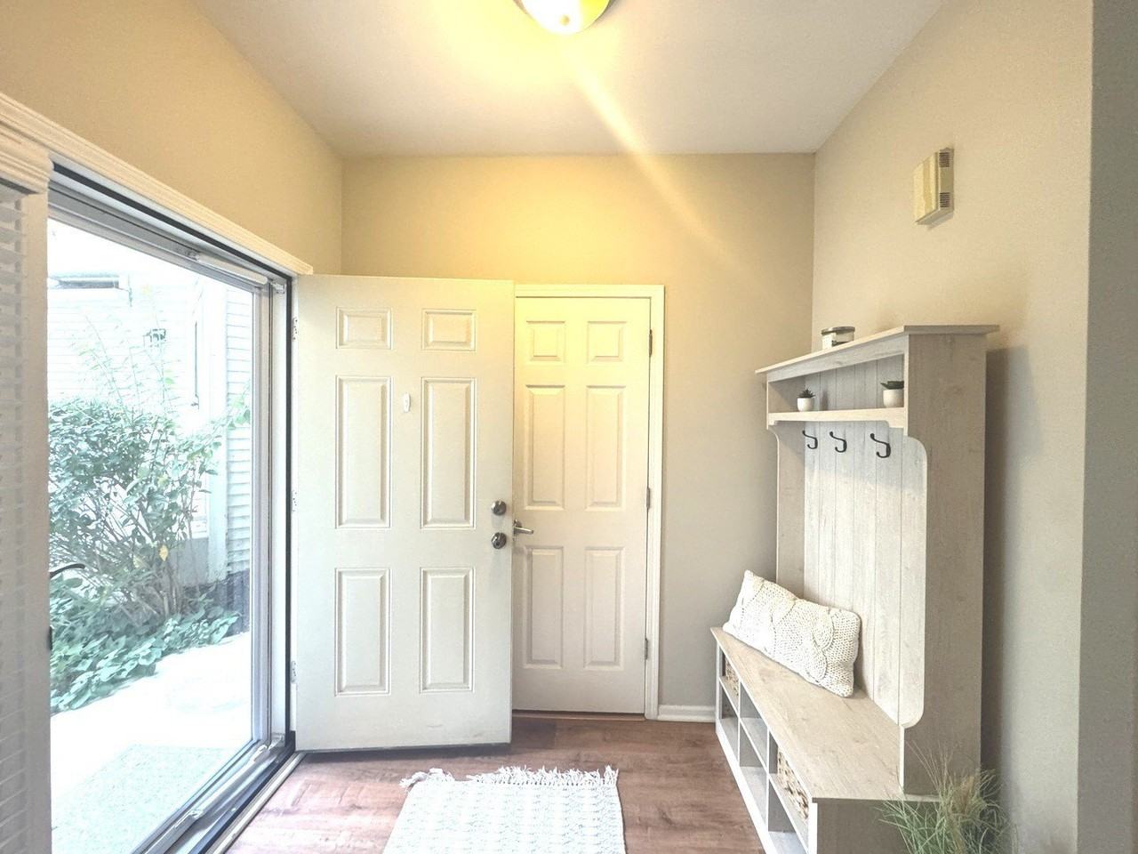 1291 Rhodes Ln #1291 - Photo 2 of 21