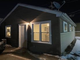 4417 N Nagle Ave - Photo 1 of 1