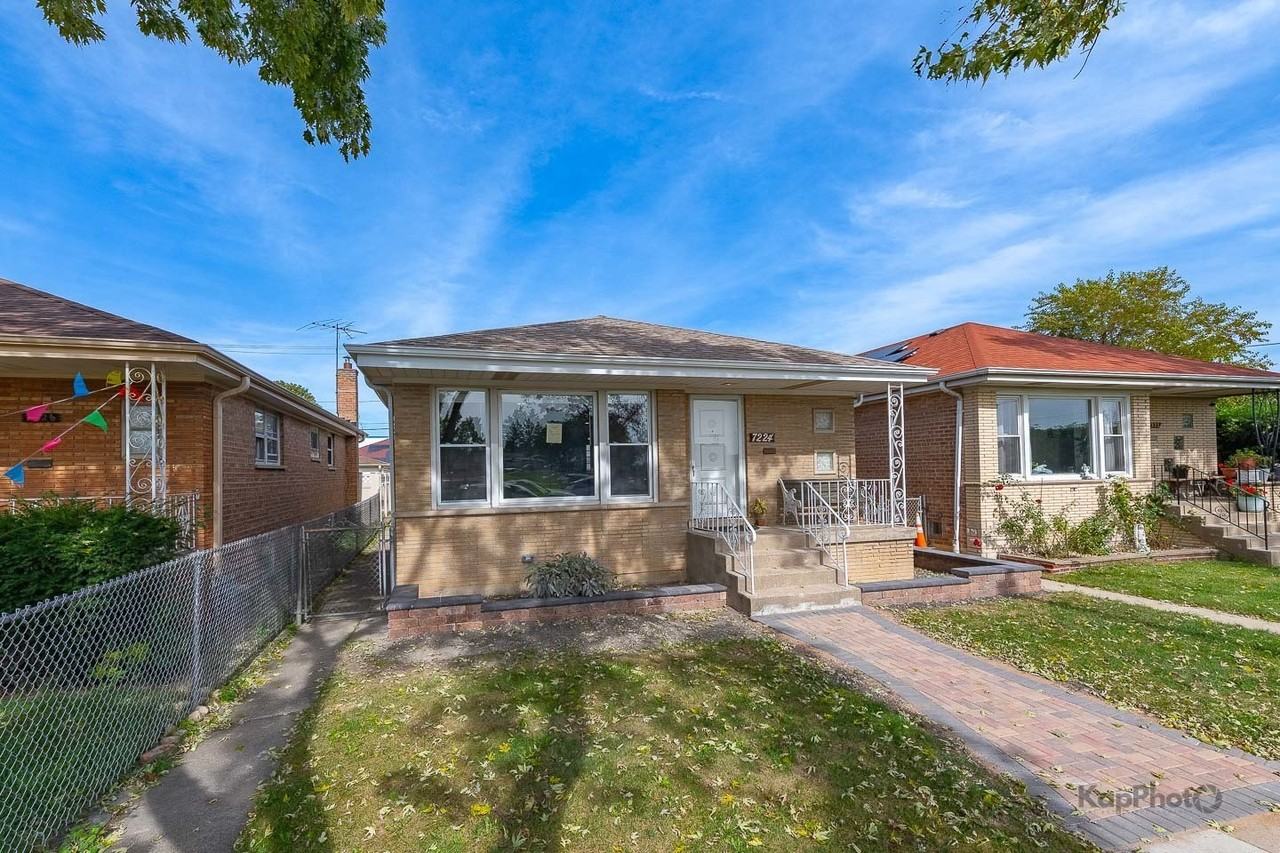 7224 W 60th Pl - Photo 2 of 25