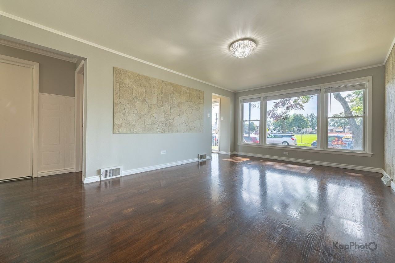 7224 W 60th Pl - Photo 5 of 25