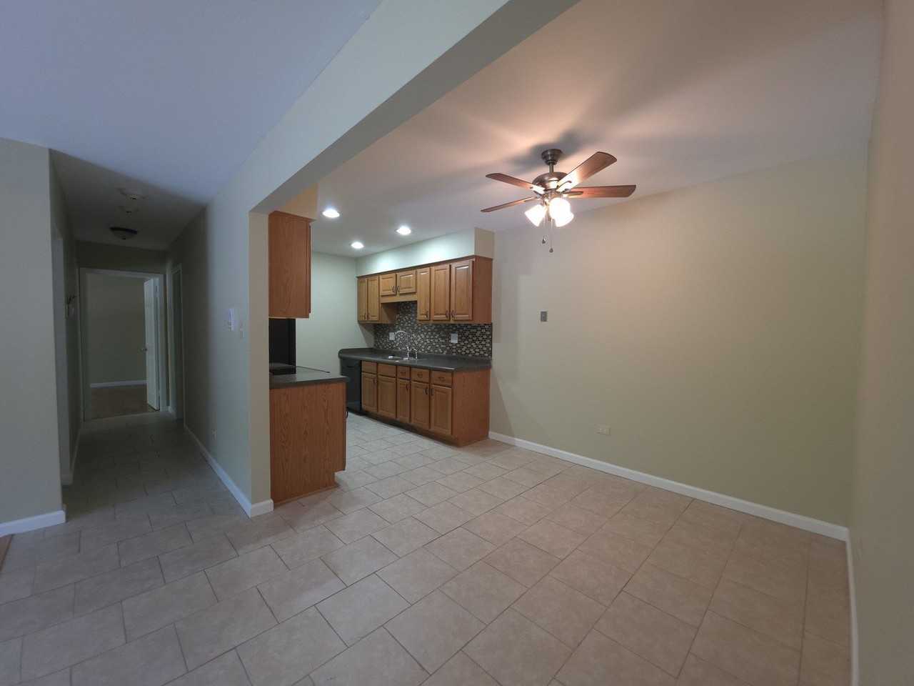 1667 Kiowa Dr #203 - Photo 3 of 11