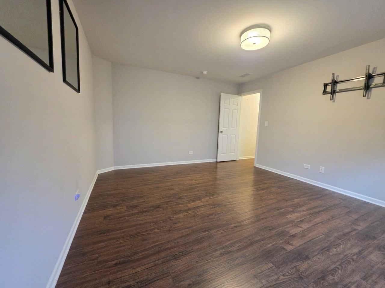 3350 Ravinia Cir #0 - Photo 7 of 35