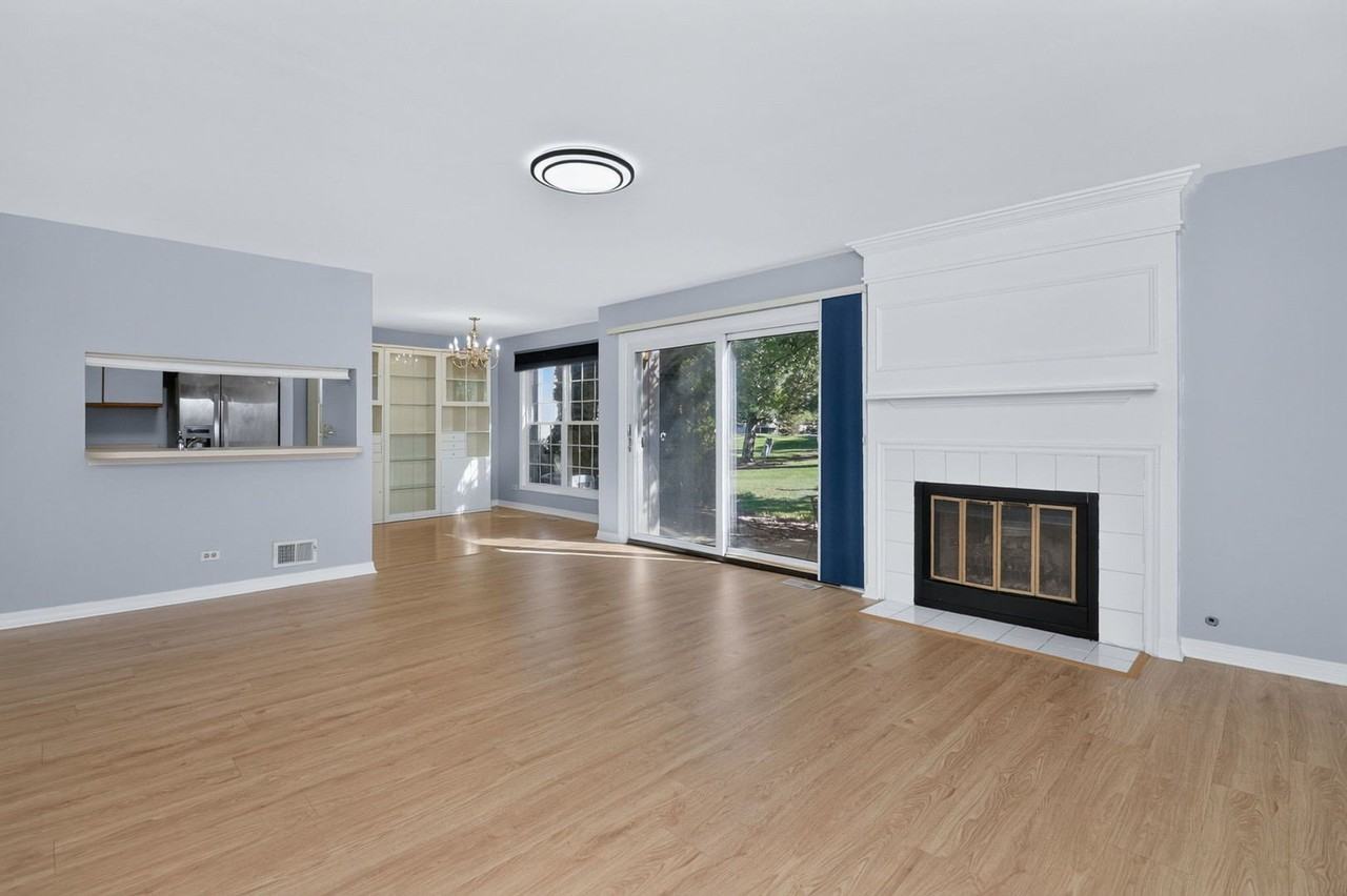 1589 Bicek Dr - Photo 5 of 22
