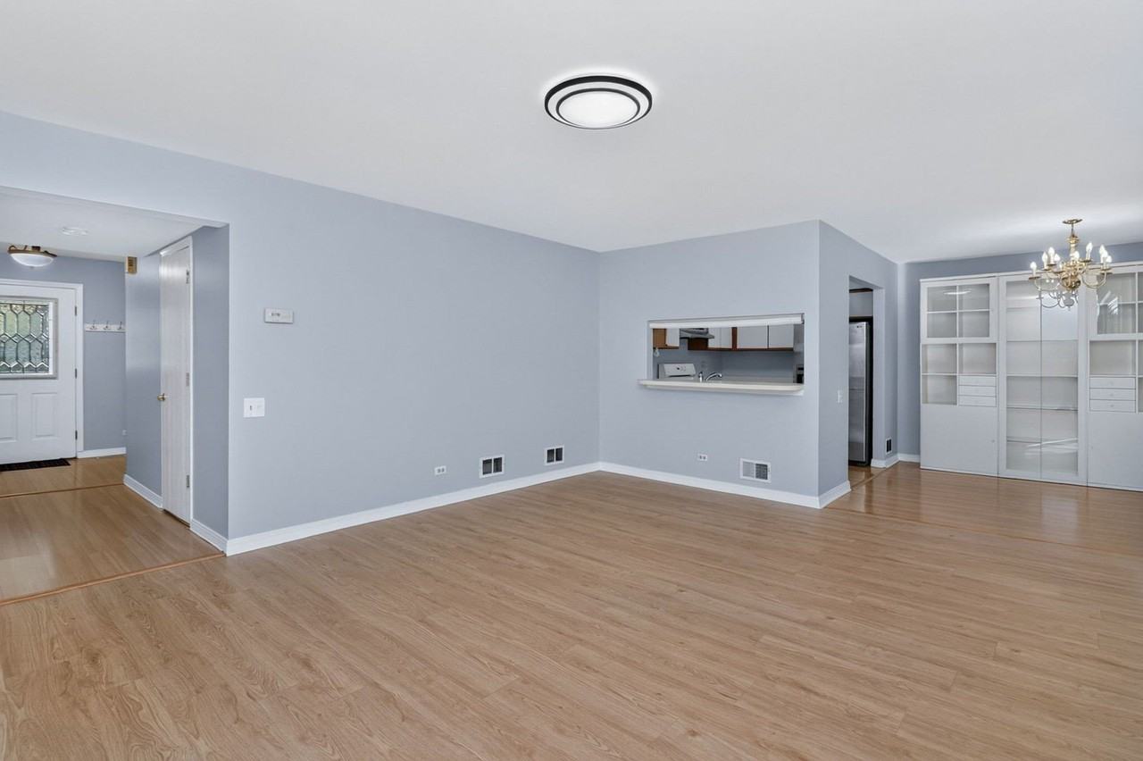 1589 Bicek Dr - Photo 6 of 22