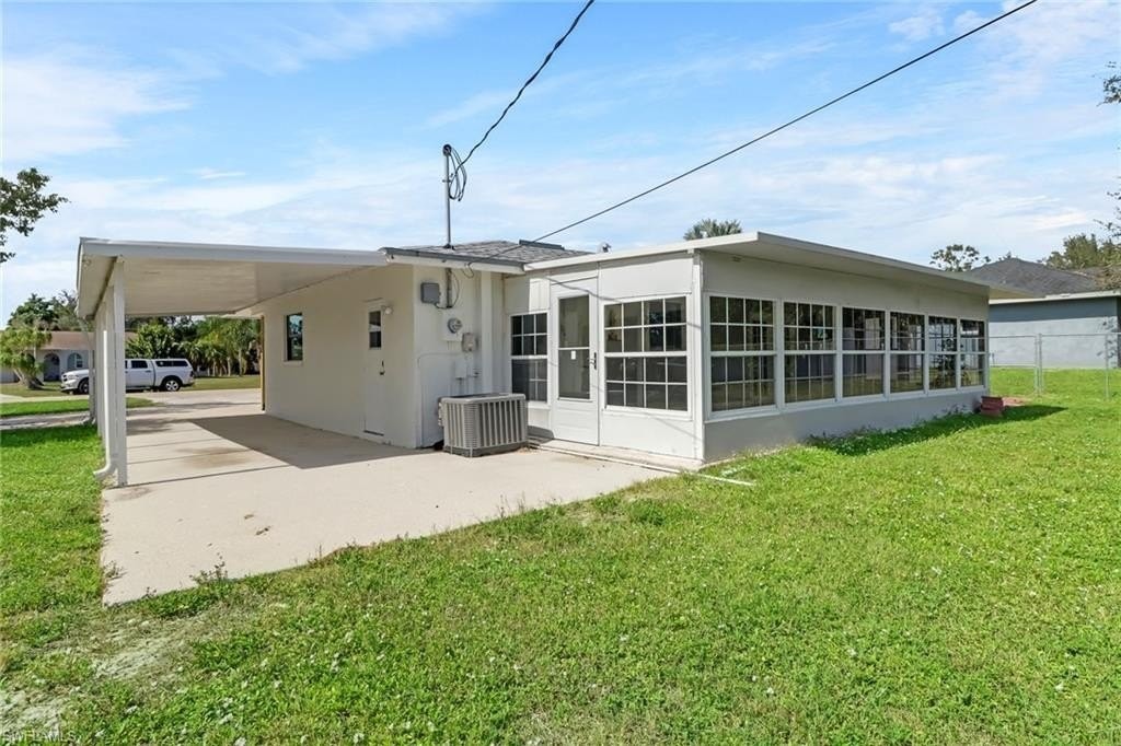 18659 Sarasota Rd - Photo 3 of 25