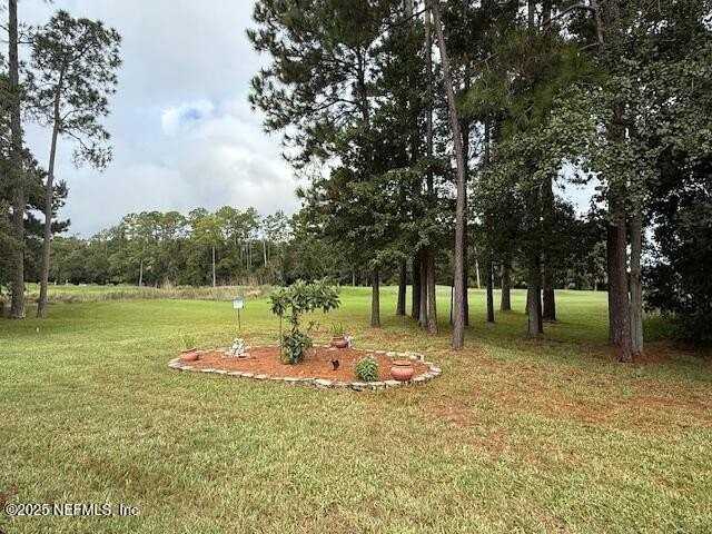 2518 Willow Creek Dr - Photo 2 of 33