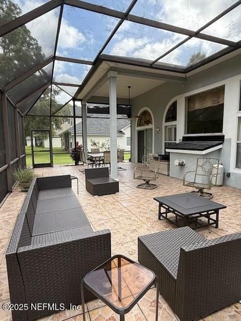 2518 Willow Creek Dr - Photo 4 of 33
