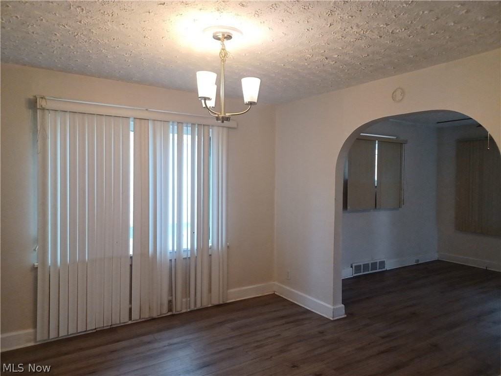 1712 Richmond Ave - Photo 3 of 17