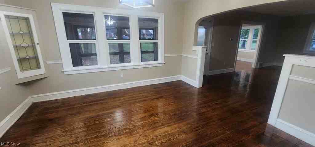 31238 Lorain Rd - Photo 4 of 17