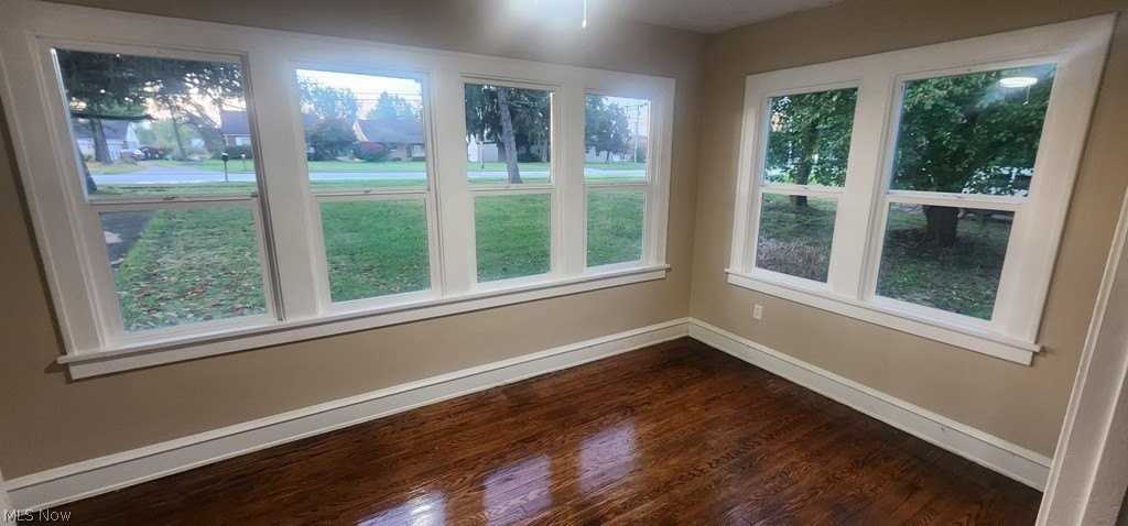 31238 Lorain Rd - Photo 5 of 17