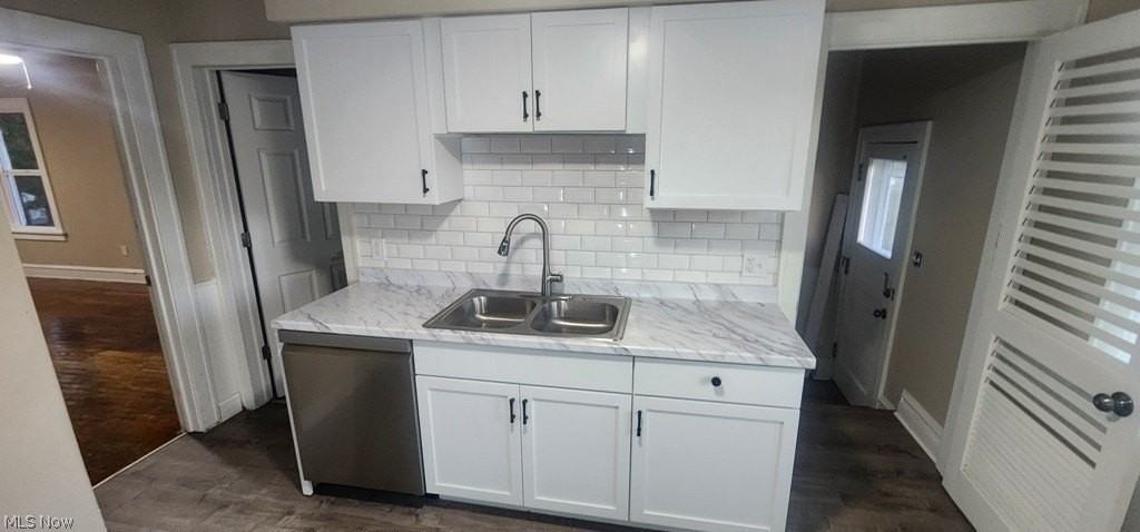 31238 Lorain Rd - Photo 6 of 17