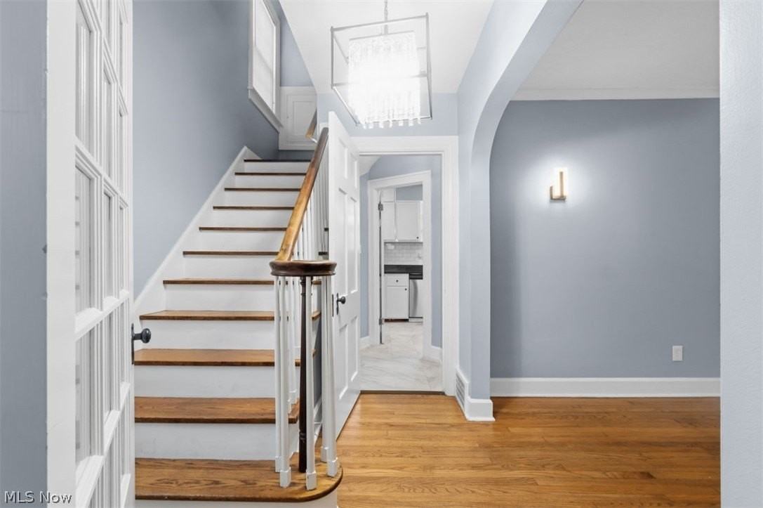 3408 Thorne Rd - Photo 4 of 32
