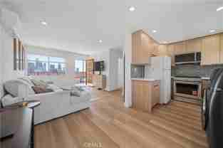 936 Centennial St - Photo 1 of 1