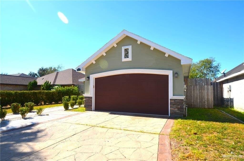 1616 Star Ruby Dr - Photo 2 of 21