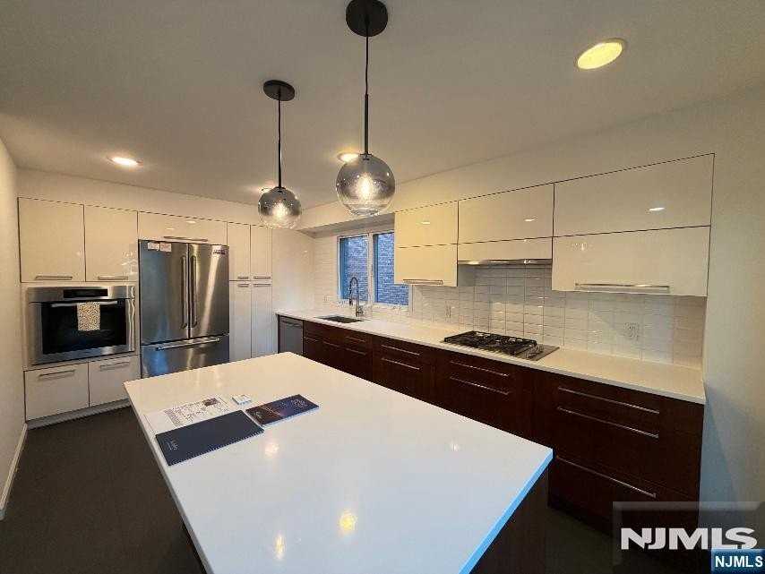 217 Slocum Way - Photo 5 of 14