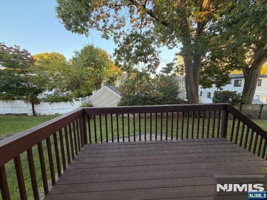 217 Slocum Way - Photo 7 of 14