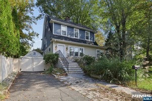featured image of 71 Union St