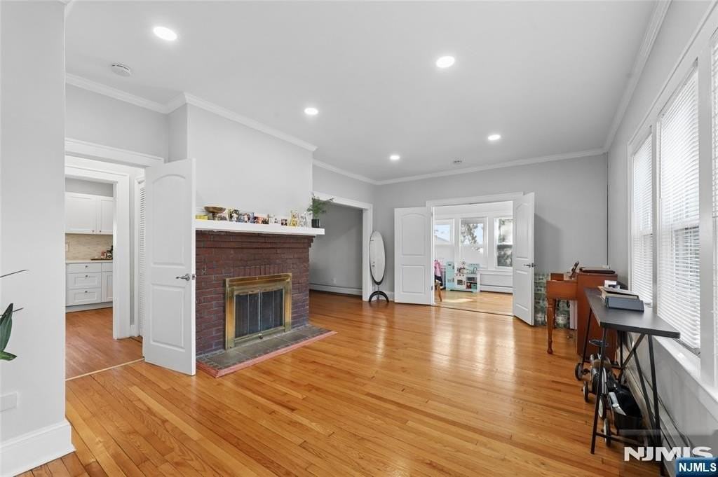 71 Union St - Photo 2 of 20