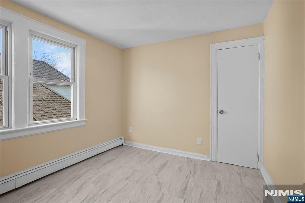 442 Lexington Ave #3rdFL - Photo 4 of 7