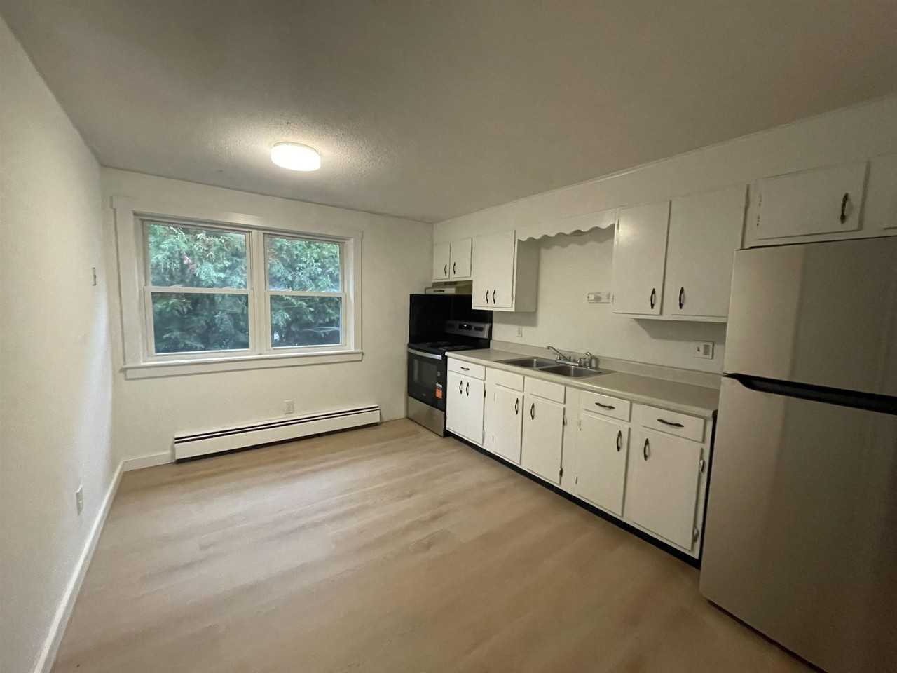 15 Kingsley Ct #5 - Photo 3 of 9